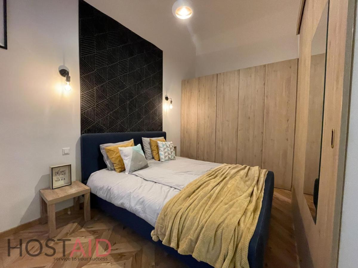 M10 Apartment - Hostaid Budapeste Exterior foto